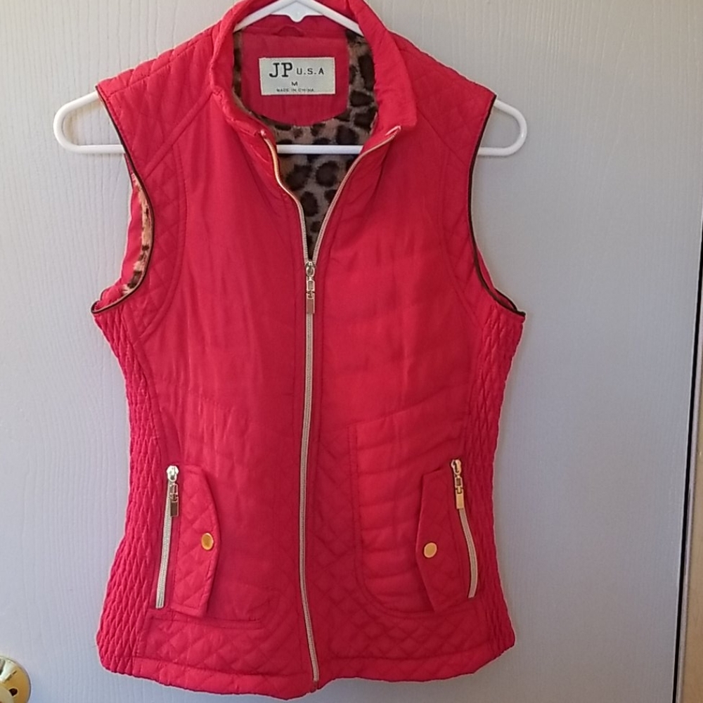 JP u.s.a red vest